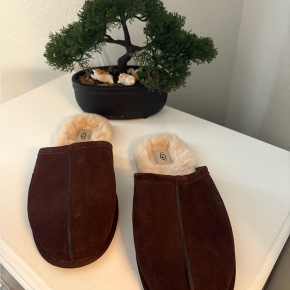 UGG Chocolate Suede Slippers with Plush Lining - Picture 2 of 4